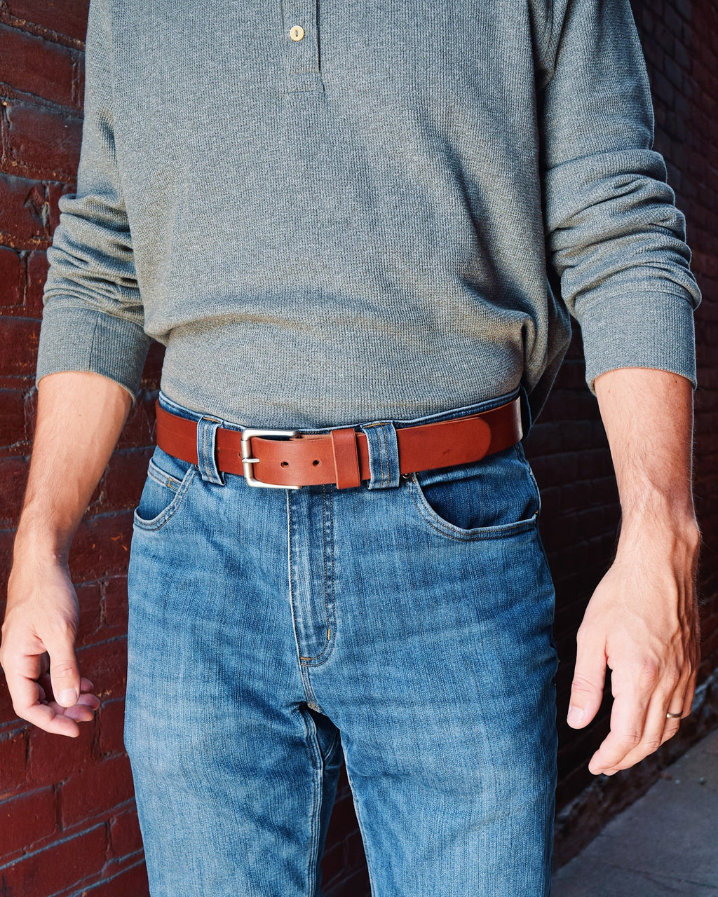 🔥100% Handmade Full-grain Buffalo Leather Belt (Daniel Brooks 𝐇𝐚𝐧𝐝𝐦𝐚𝐝𝐞®) - BUY 2 FREE SHIPPING